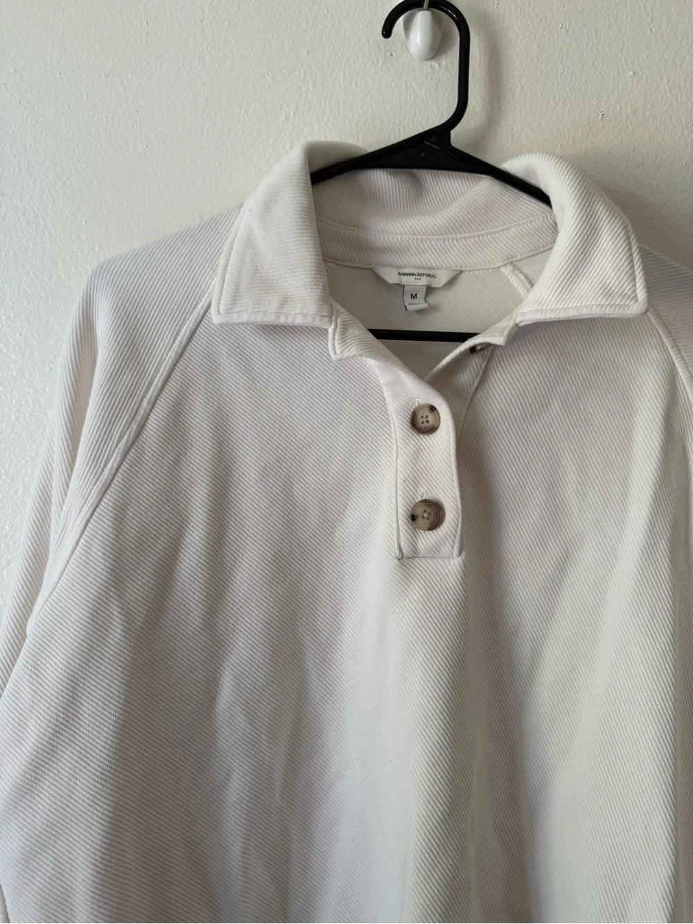 Banana Republic Classic Cream Button-Placket